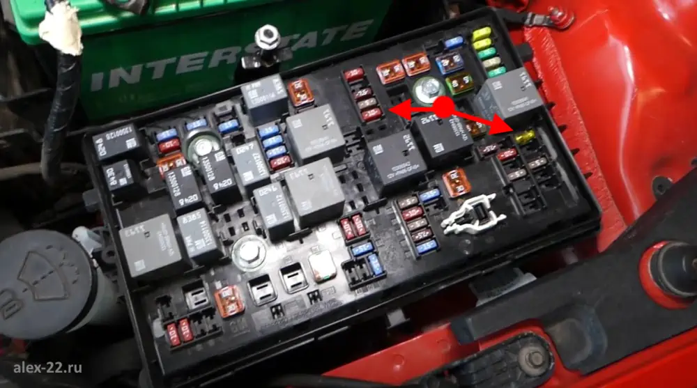 cx7 предохранитель бензонасоса шевроле круз