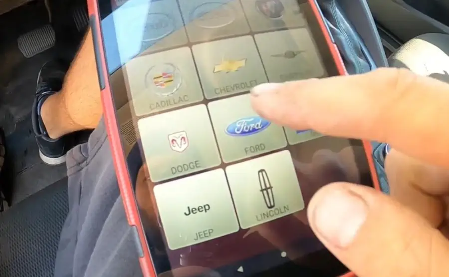 выбор марки авто в сканере