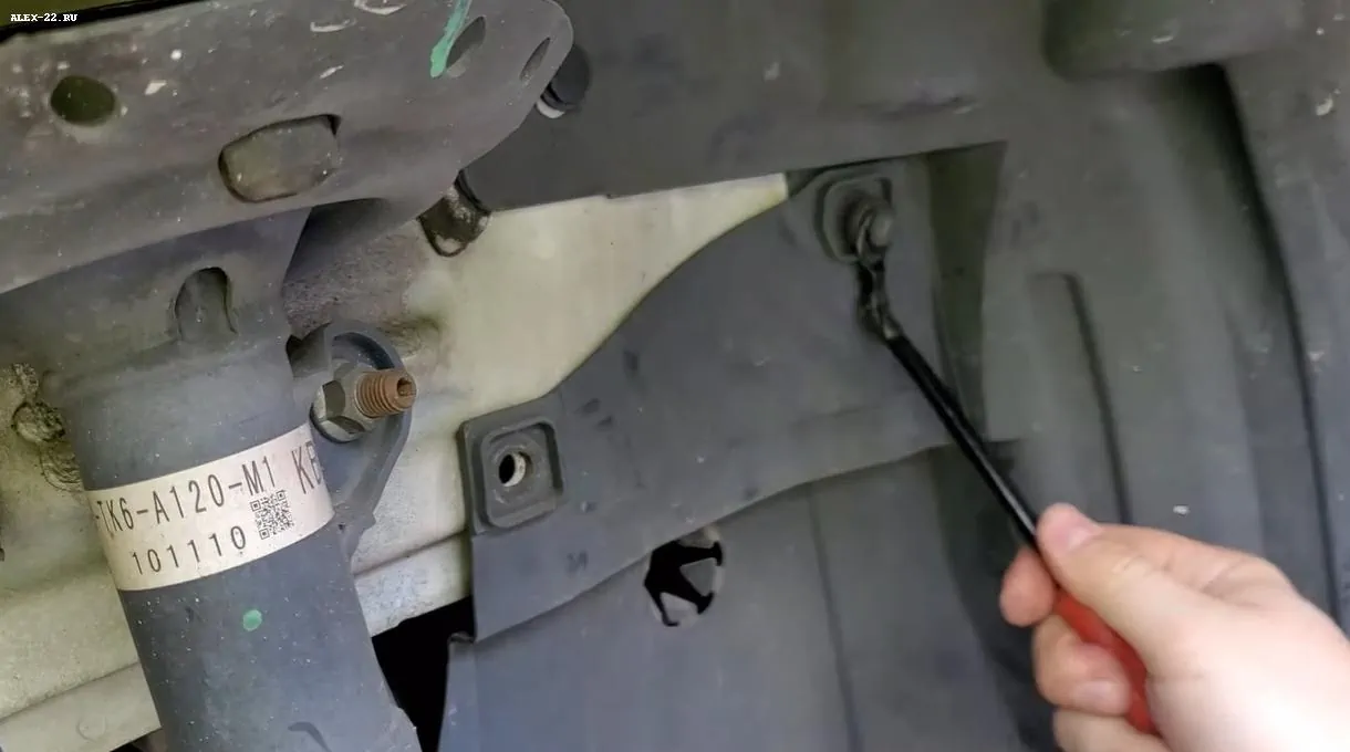 honda jazz remove fender liner, хонда джаз снять клипсы подкрылка