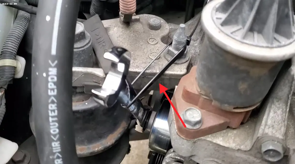 plastic clip for belt tensioner, крепление ключа пластиковым хомутом