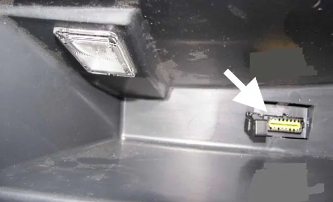 разъём диагностики в салоне lada largus расположение