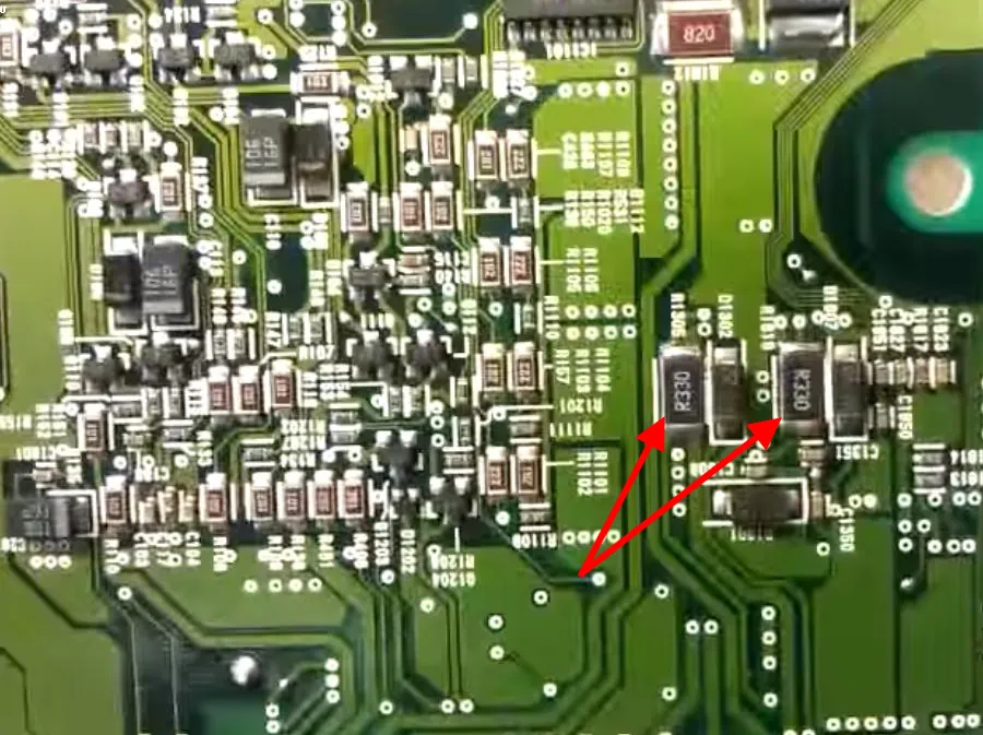 toyota rav 4 ecm repair and solder resistors, ремонт блока управления